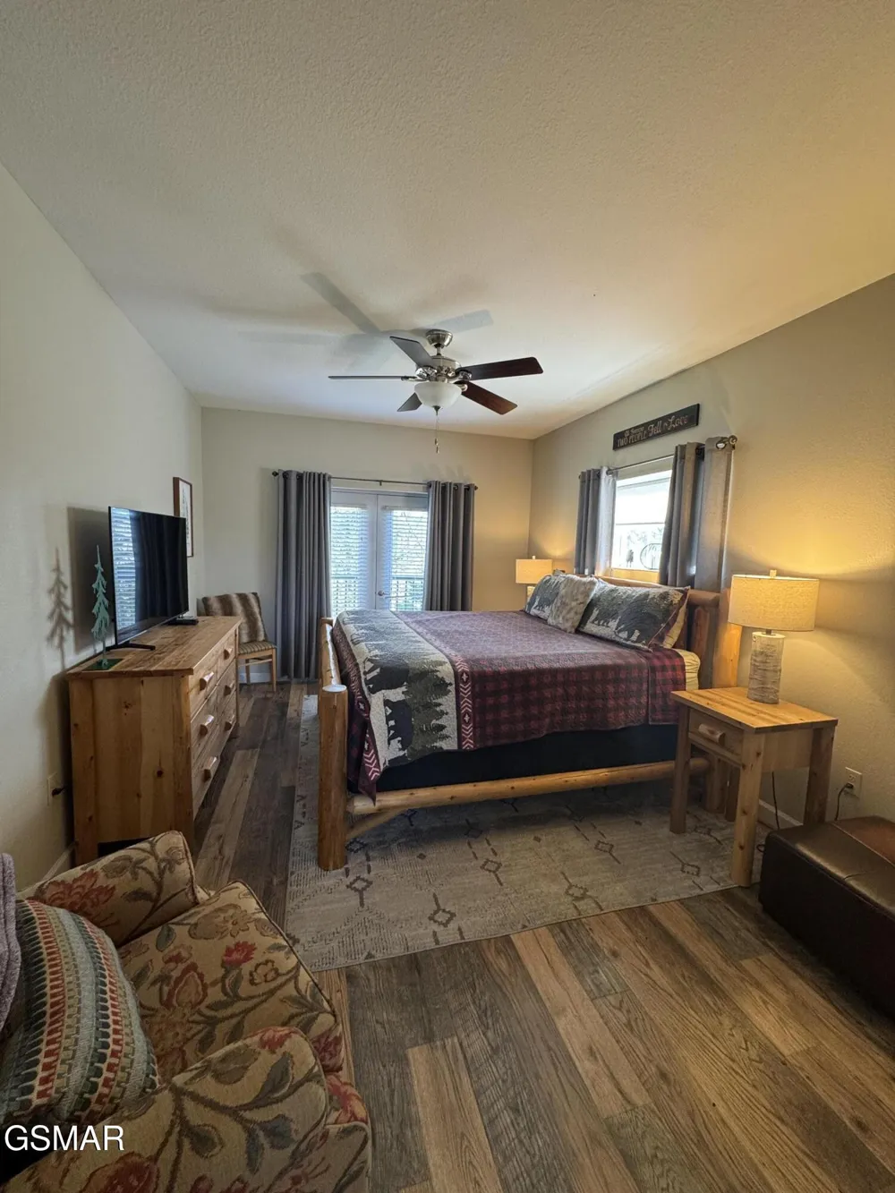 124 Plaza Drive #5207 Pigeon Forge, TN 37863