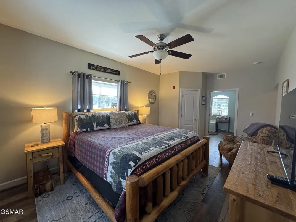 124 Plaza Drive #5207 Pigeon Forge, TN 37863