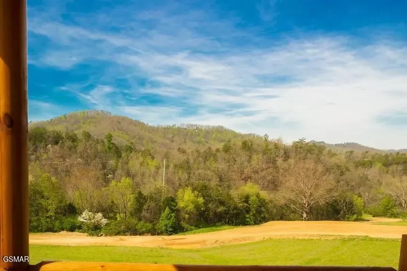 3730 Heritage Hills Drive Pigeon Forge, TN 37863