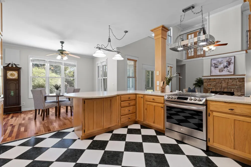 453 Harvest Lane Rock Spring, GA 30739