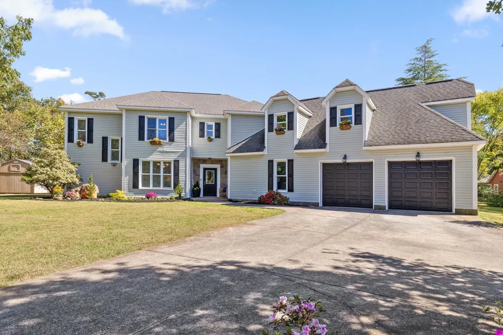 453 Harvest Lane Rock Spring, GA 30739