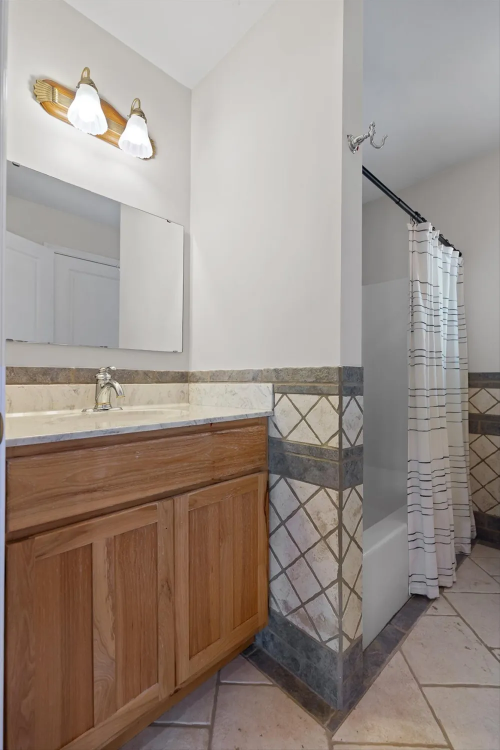 453 Harvest Lane Rock Spring, GA 30739