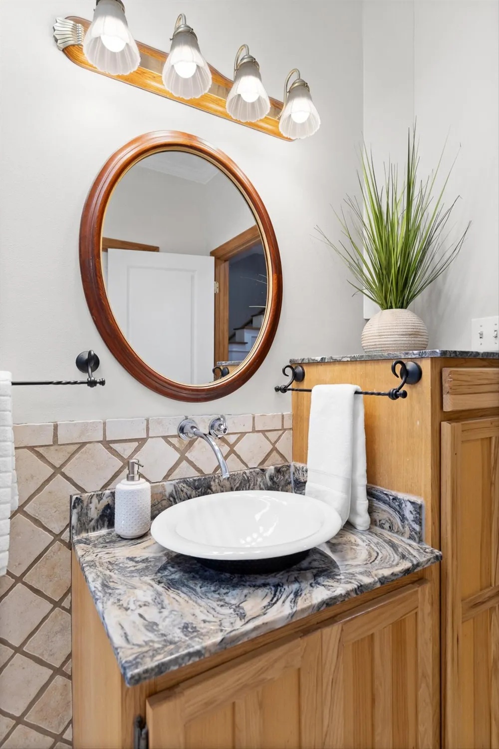 453 Harvest Lane Rock Spring, GA 30739