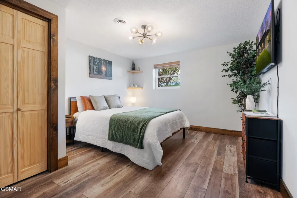 4020 Hitching Post Road Pigeon Forge, TN 37863