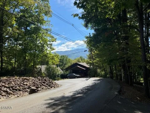 17 Deer Path Lane
