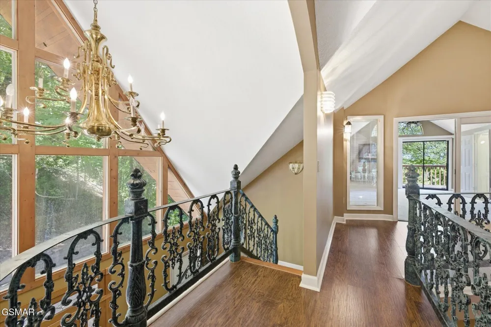 201 Clear Point Lane Pigeon Forge, TN 37863