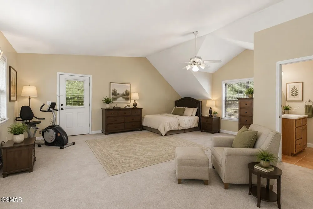 201 Clear Point Lane Pigeon Forge, TN 37863