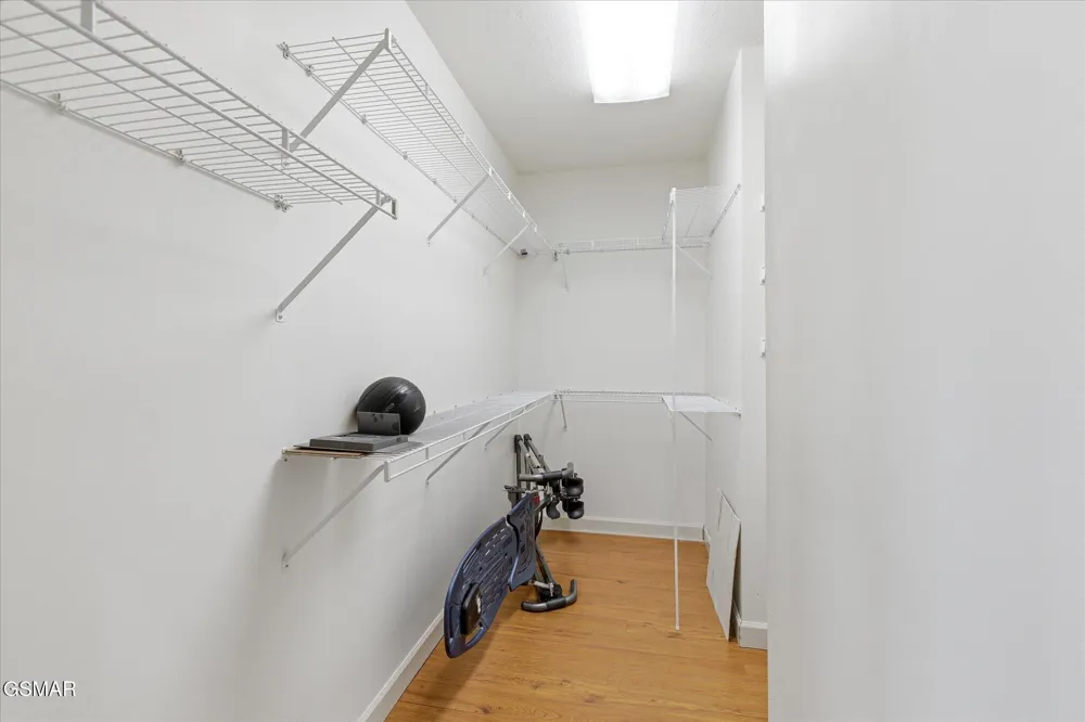 201 Clear Point Lane Pigeon Forge, TN 37863