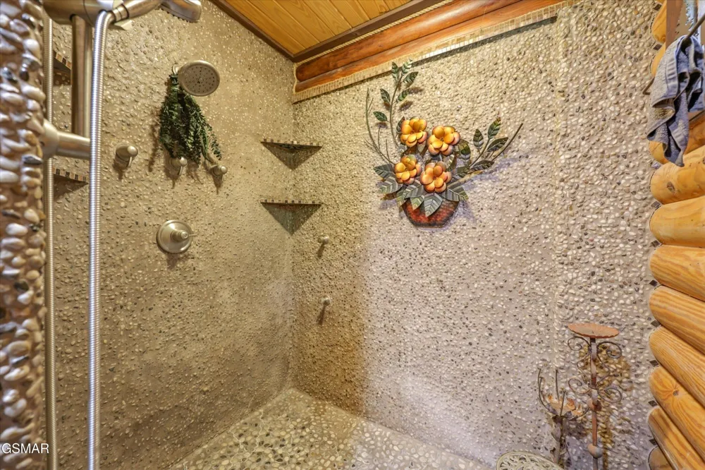 320 Cherry Hill Way Newport, TN 37821