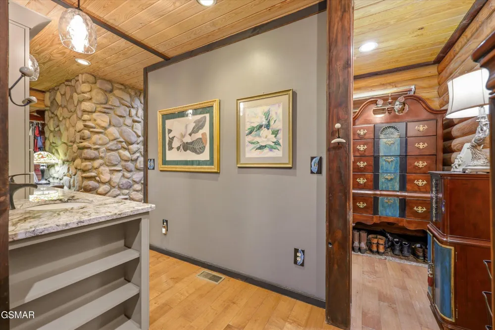 320 Cherry Hill Way Newport, TN 37821