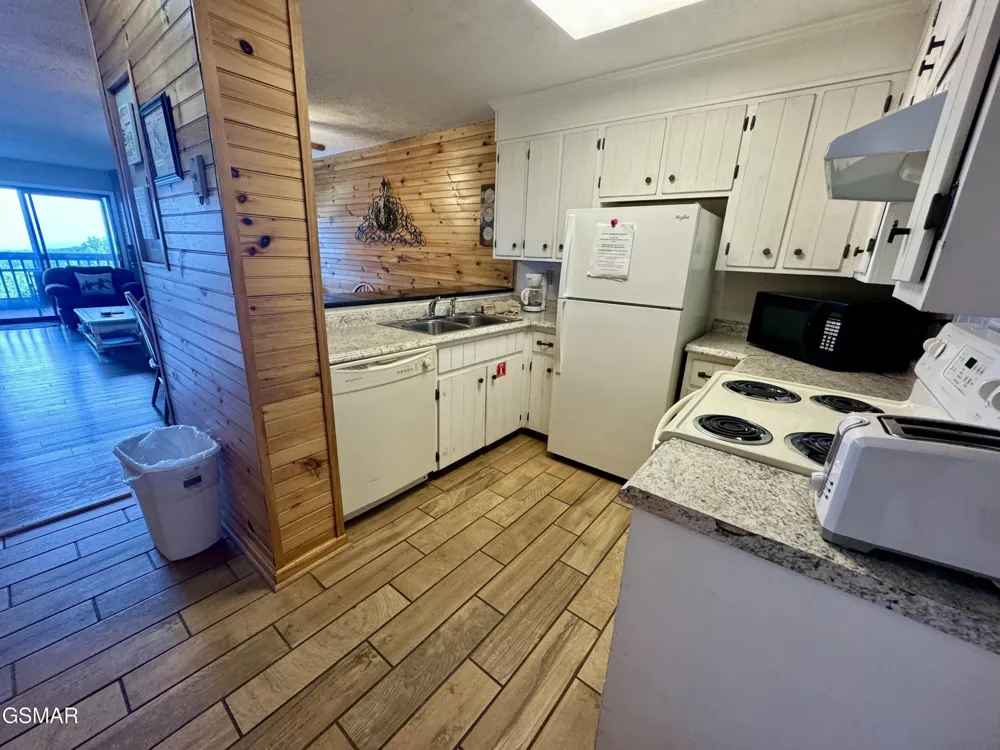 1102 Ski View Drive #306 Gatlinburg, TN 37738