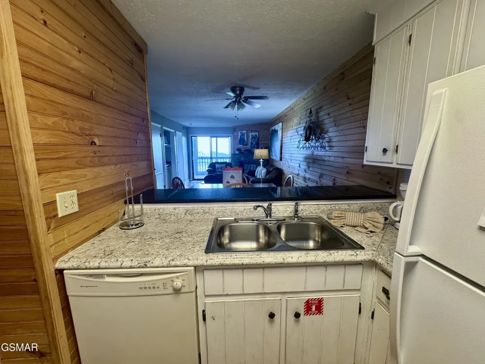 1102 Ski View Drive #306 Gatlinburg, TN 37738