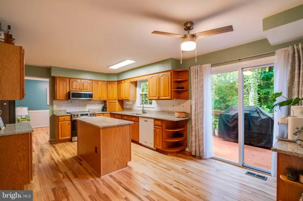 13402 CARRAGEEN DRIVE Manassas, VA 20112