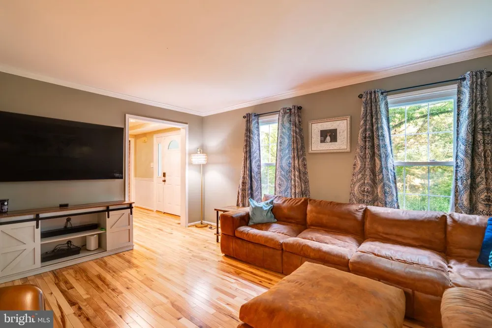 13402 CARRAGEEN DRIVE Manassas, VA 20112