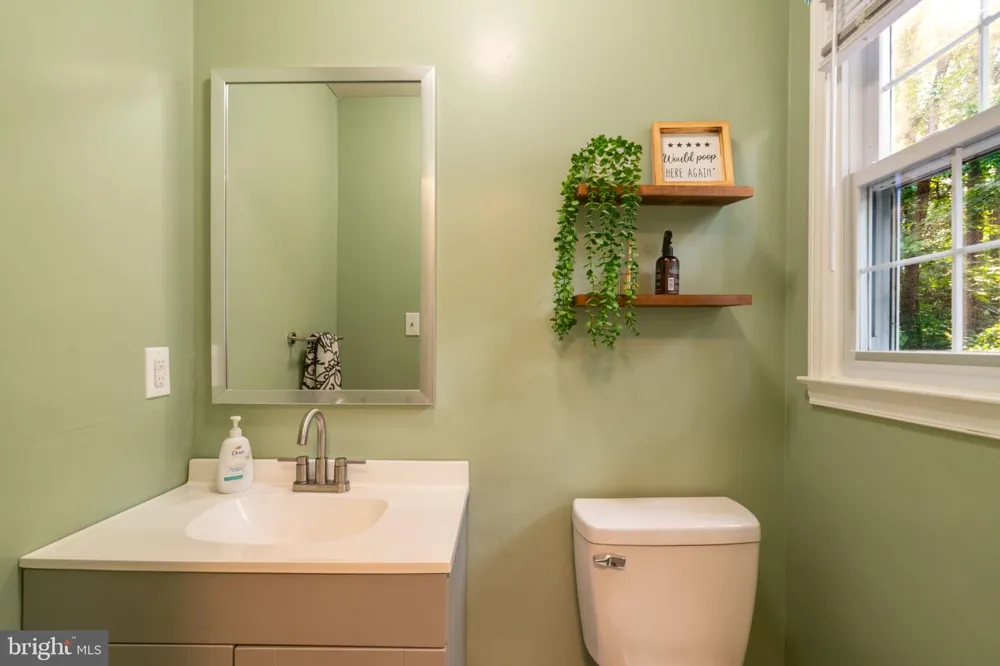 13402 CARRAGEEN DRIVE Manassas, VA 20112