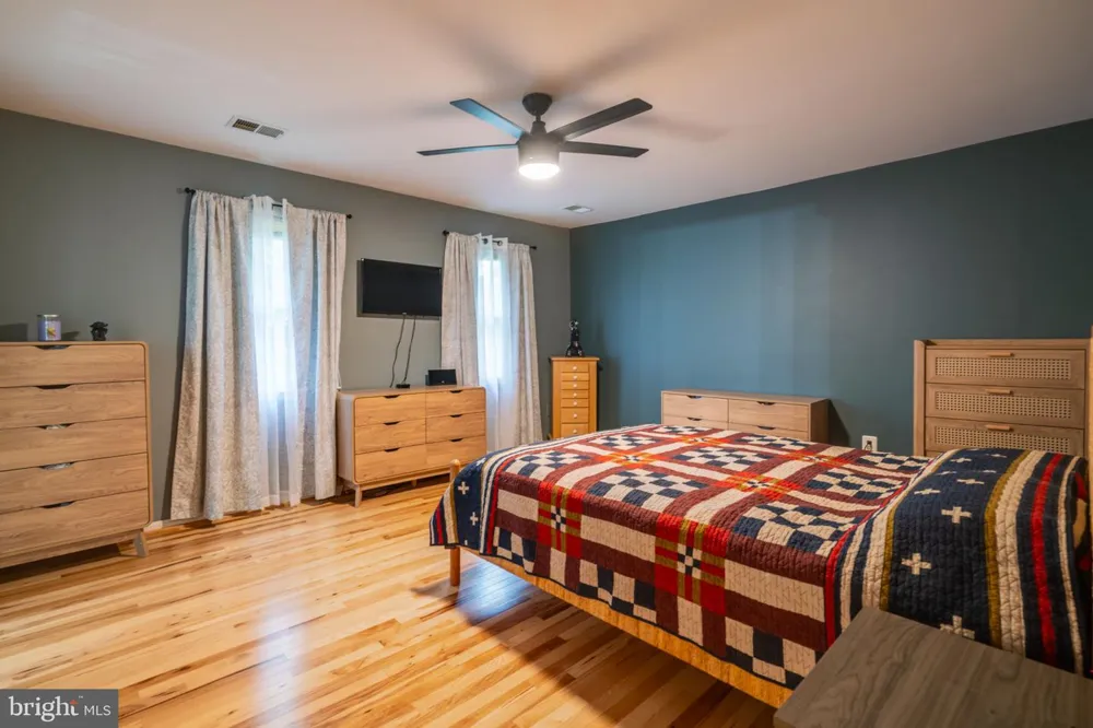13402 CARRAGEEN DRIVE Manassas, VA 20112