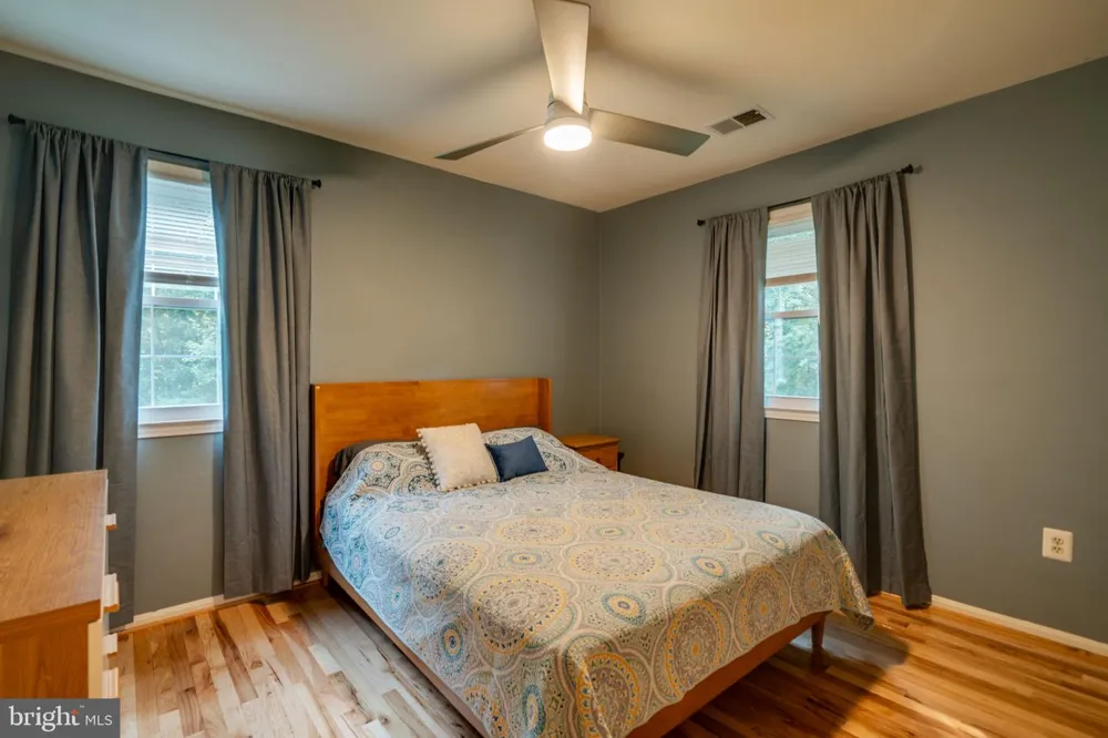 13402 CARRAGEEN DRIVE Manassas, VA 20112