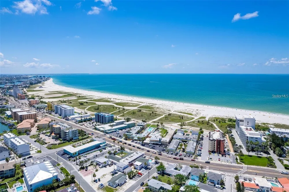 12223 SUN VISTA COURT E Treasure Island, FL 33706