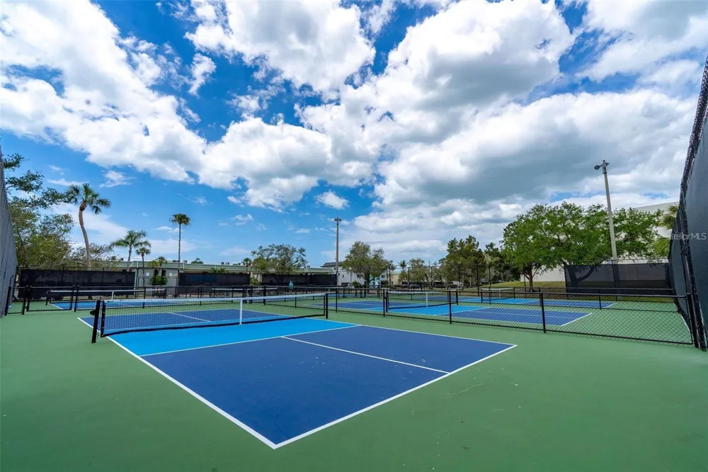12223 SUN VISTA COURT E Treasure Island, FL 33706