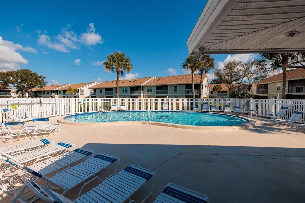 12223 SUN VISTA COURT E Treasure Island, FL 33706