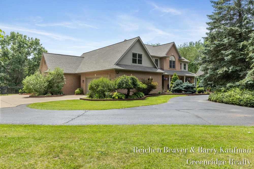 3745 Beeman Road Williamston, MI 48895