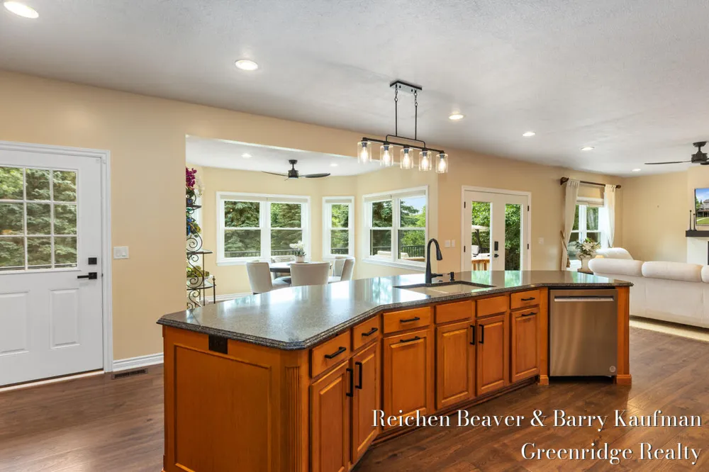 3745 Beeman Road Williamston, MI 48895