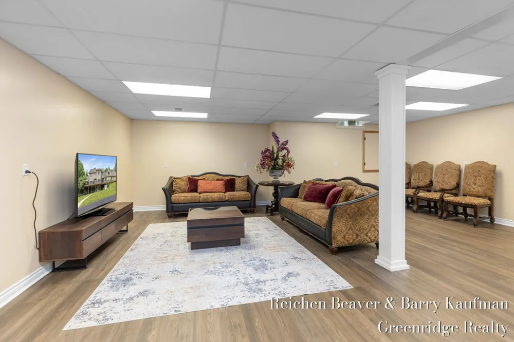3745 Beeman Road Williamston, MI 48895