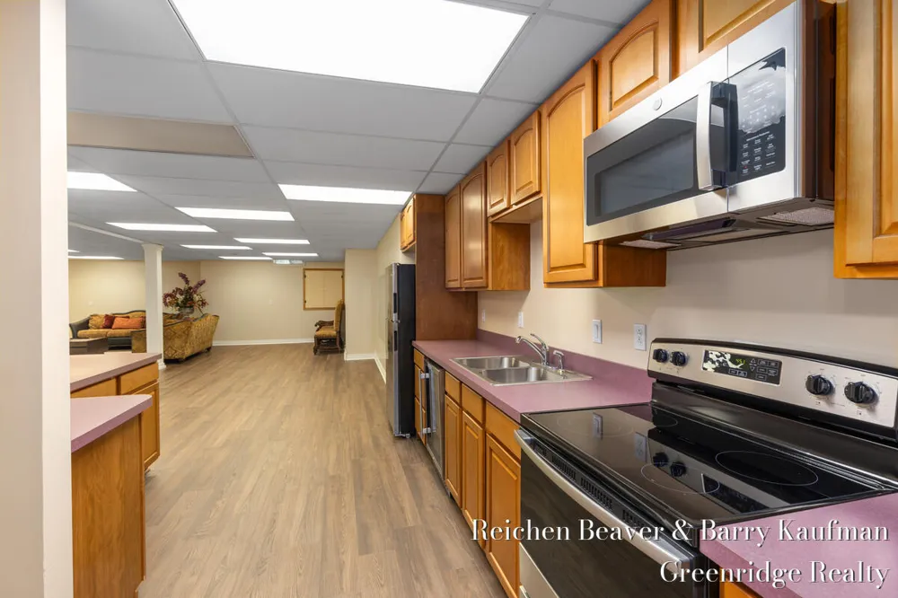 3745 Beeman Road Williamston, MI 48895