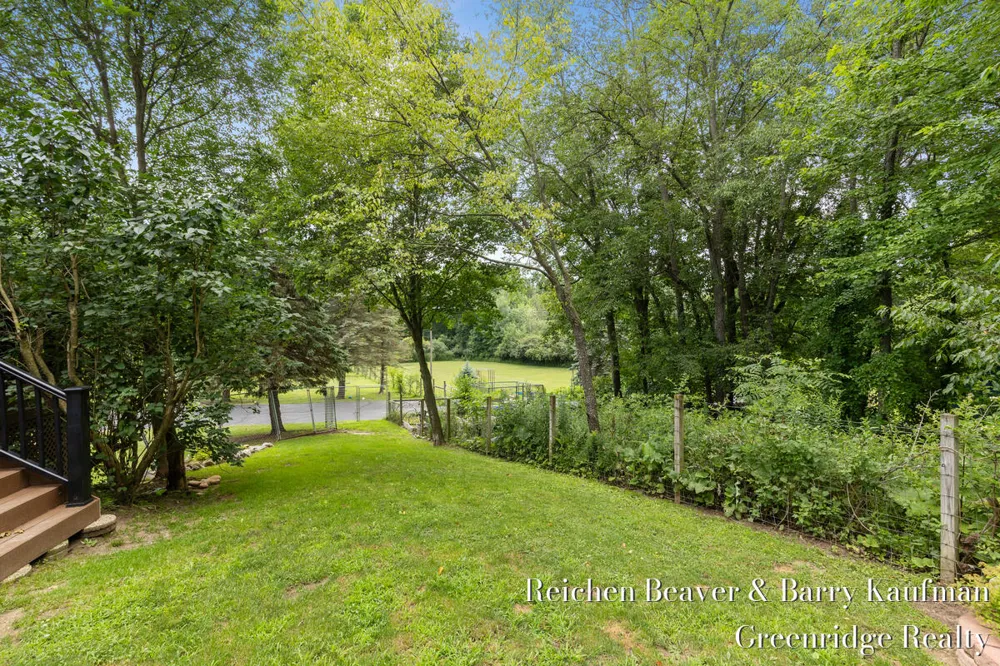 3745 Beeman Road Williamston, MI 48895