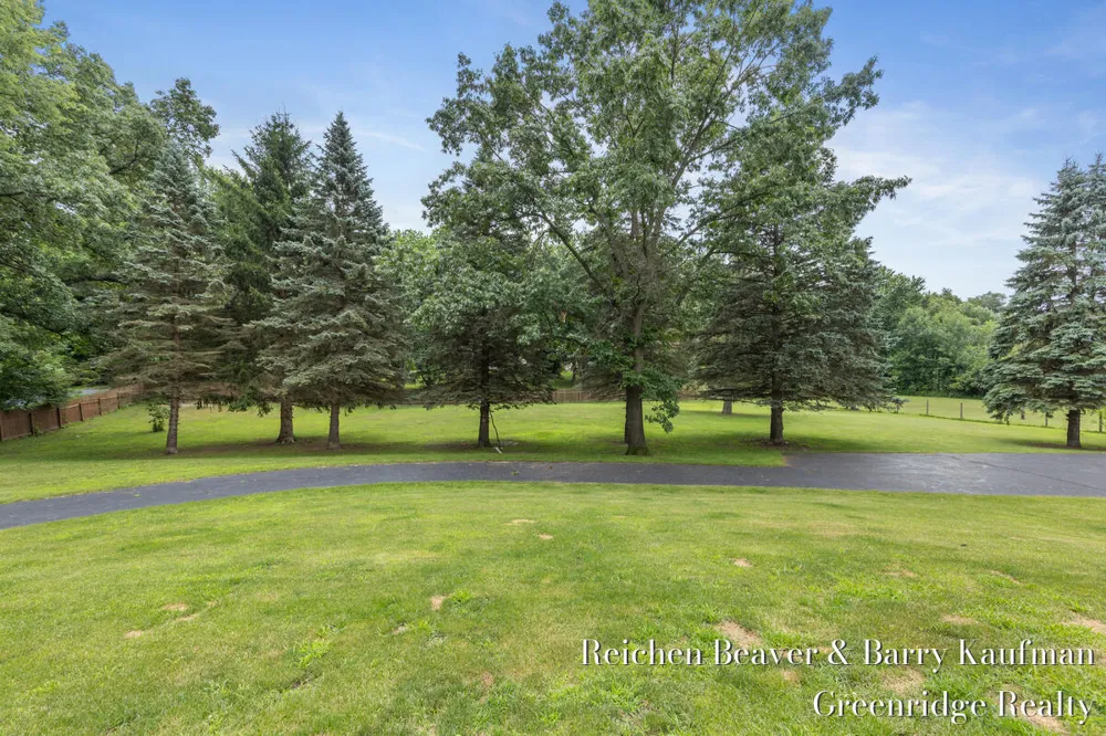 3745 Beeman Road Williamston, MI 48895