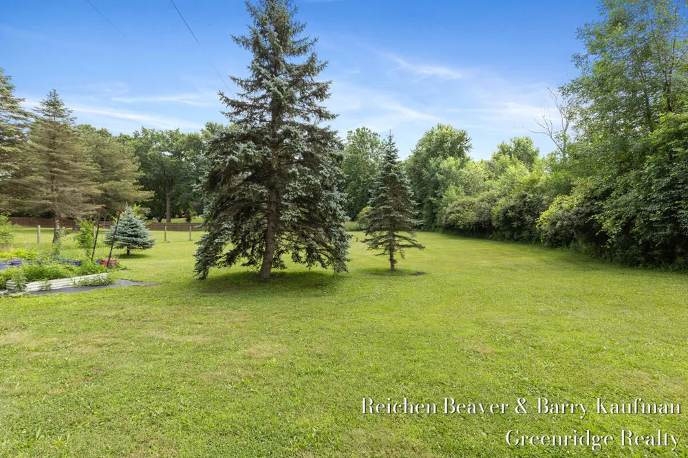 3745 Beeman Road Williamston, MI 48895