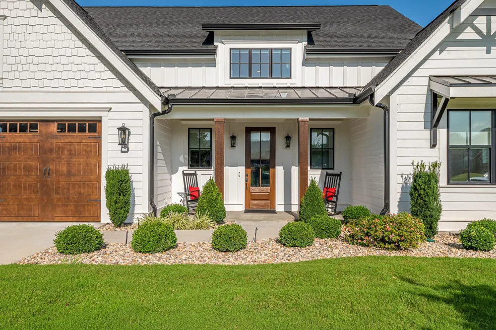 8289 Blackrock Drive Ooltewah, TN 37363