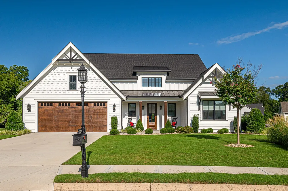 8289 Blackrock Drive Ooltewah, TN 37363