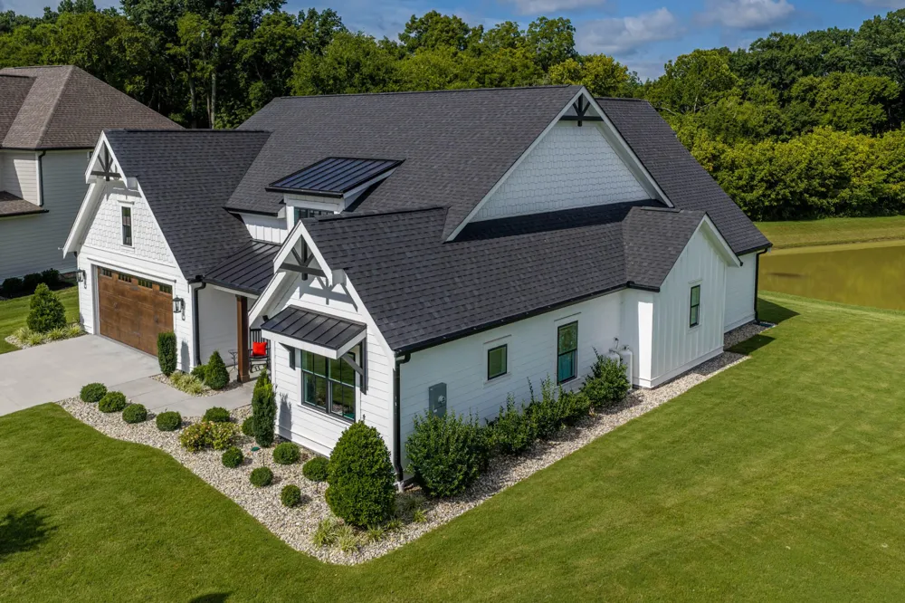 8289 Blackrock Drive Ooltewah, TN 37363