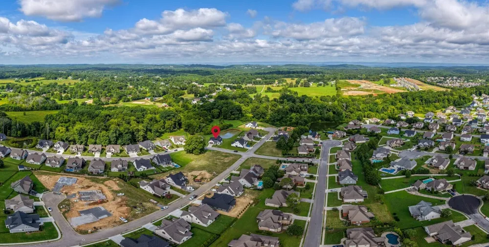 8289 Blackrock Drive Ooltewah, TN 37363