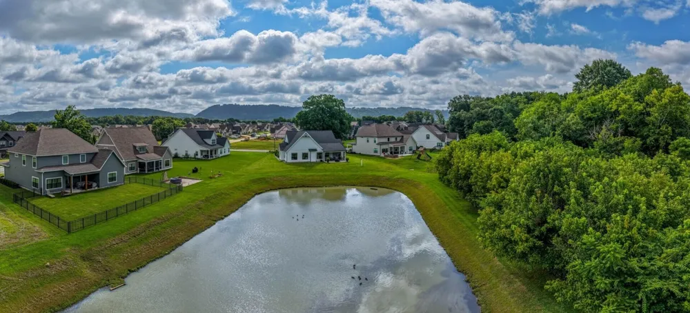 8289 Blackrock Drive Ooltewah, TN 37363
