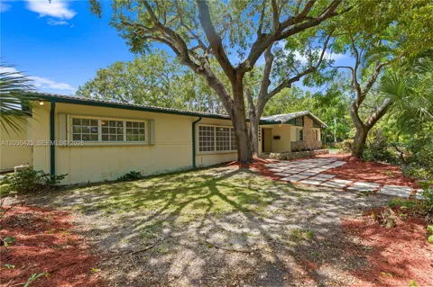 15200 SW 88th Ave