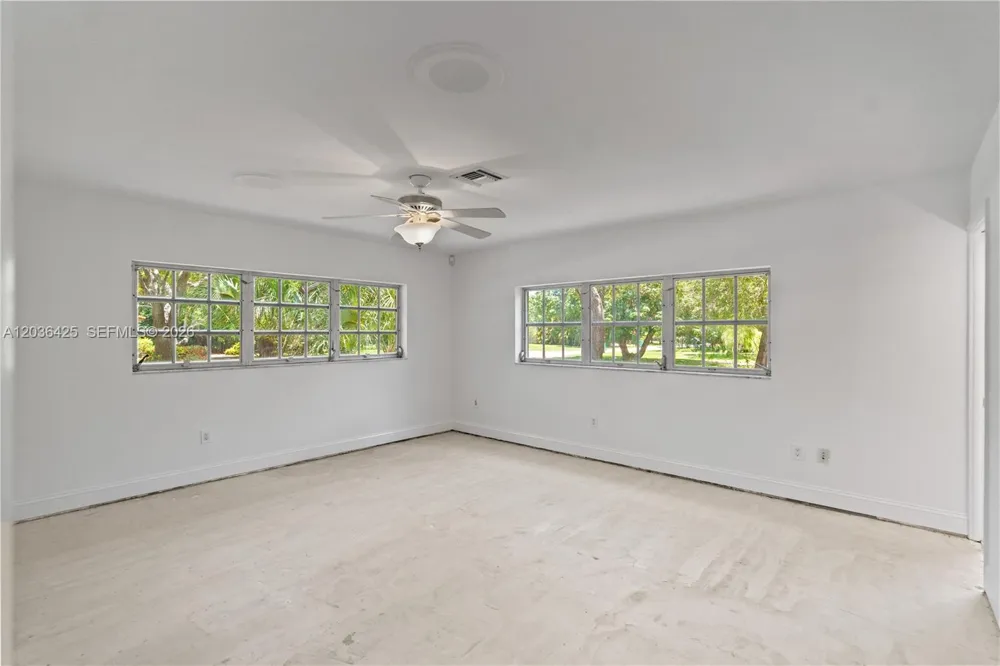 15200 SW 88th Ave Palmetto Bay, FL 33157