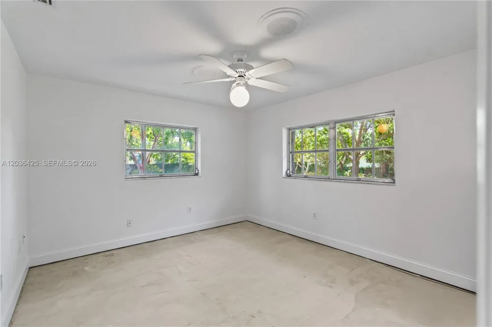 15200 SW 88th Ave Palmetto Bay, FL 33157