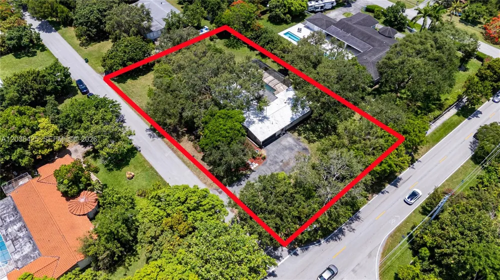 15200 SW 88th Ave Palmetto Bay, FL 33157