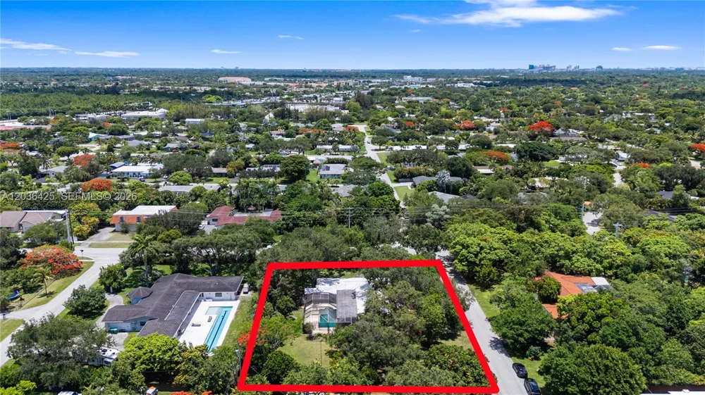 15200 SW 88th Ave Palmetto Bay, FL 33157