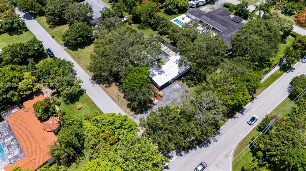 15200 SW 88th Ave Palmetto Bay, FL 33157