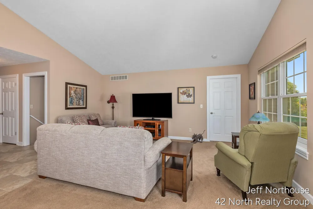 7511 Traditional Court SE #49 Caledonia, MI 49316