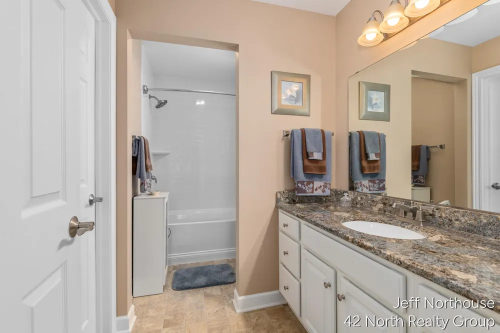 7511 Traditional Court SE #49 Caledonia, MI 49316