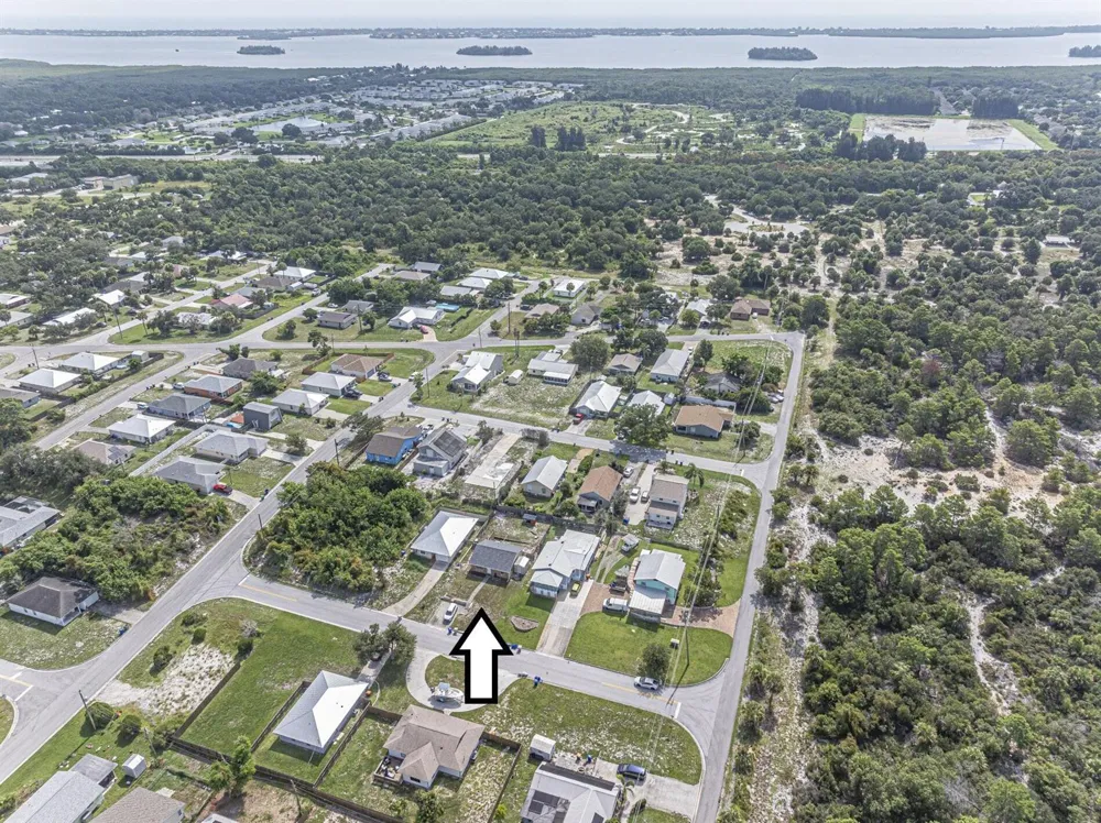 1656 3RD AVENUE SW Vero Beach, FL 32962