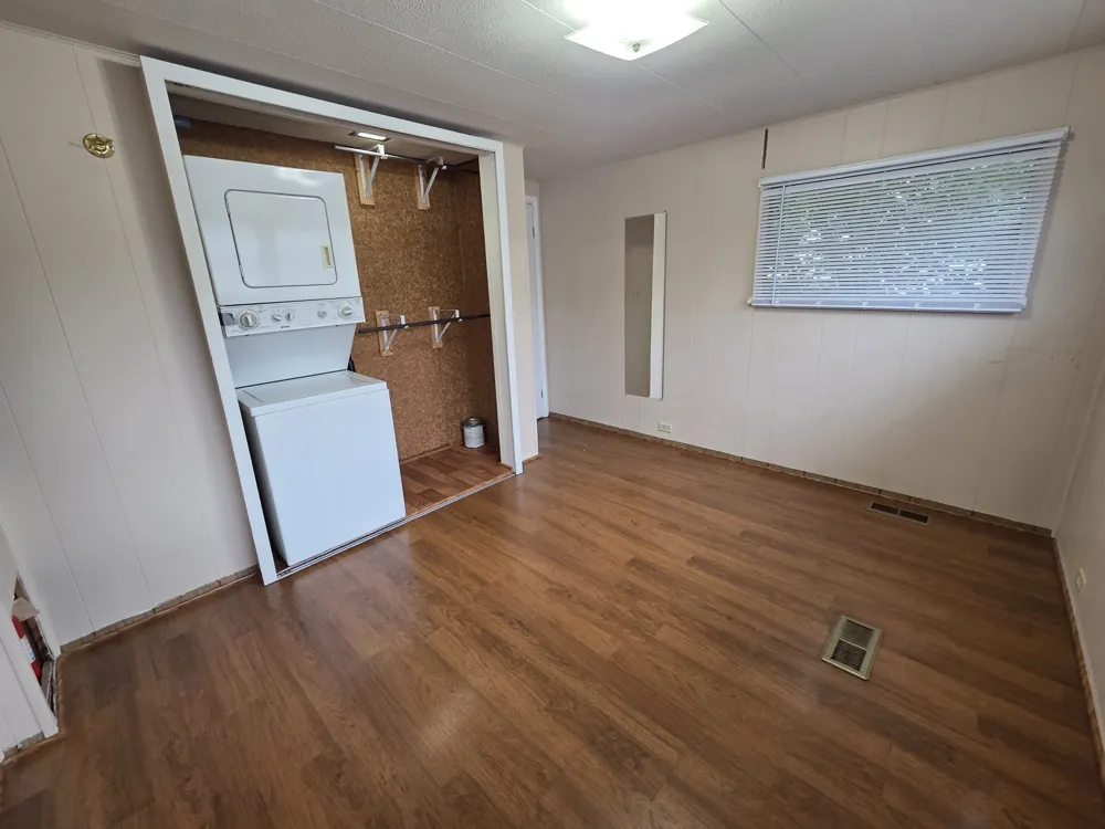 39500 W. Warren Road #287 Canton, MI 48187