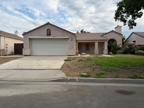 2350 E Fallbrook Avenue