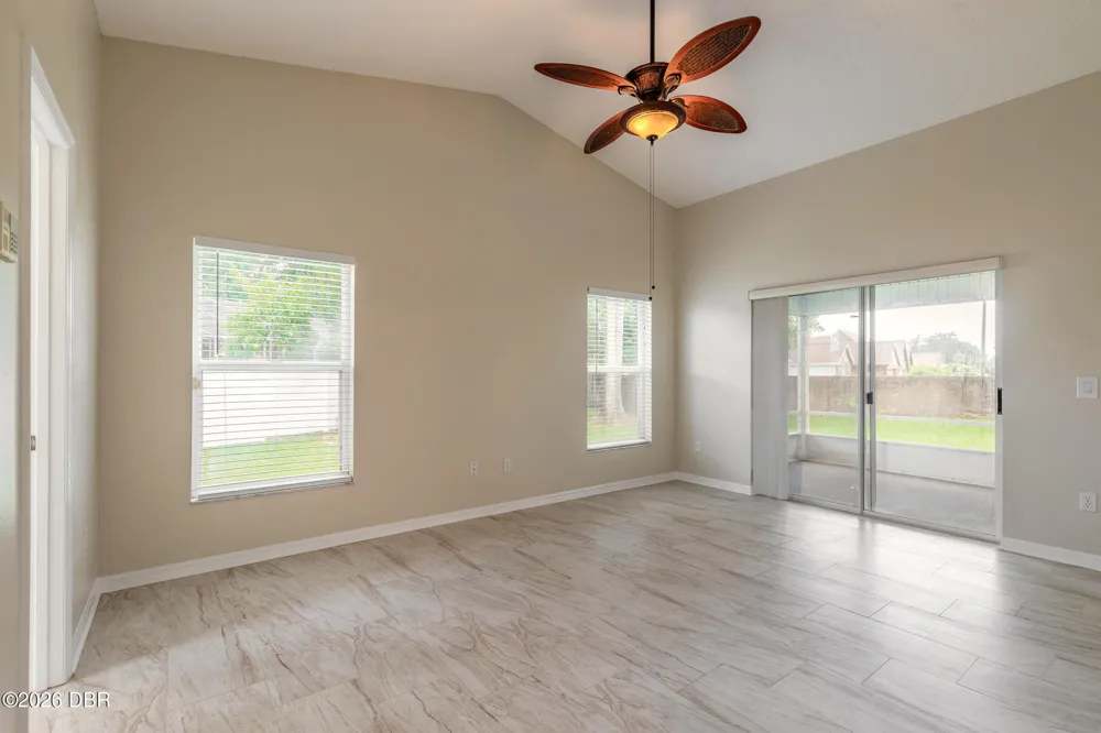 109 Brookhollow Circle Daytona Beach, FL 32114