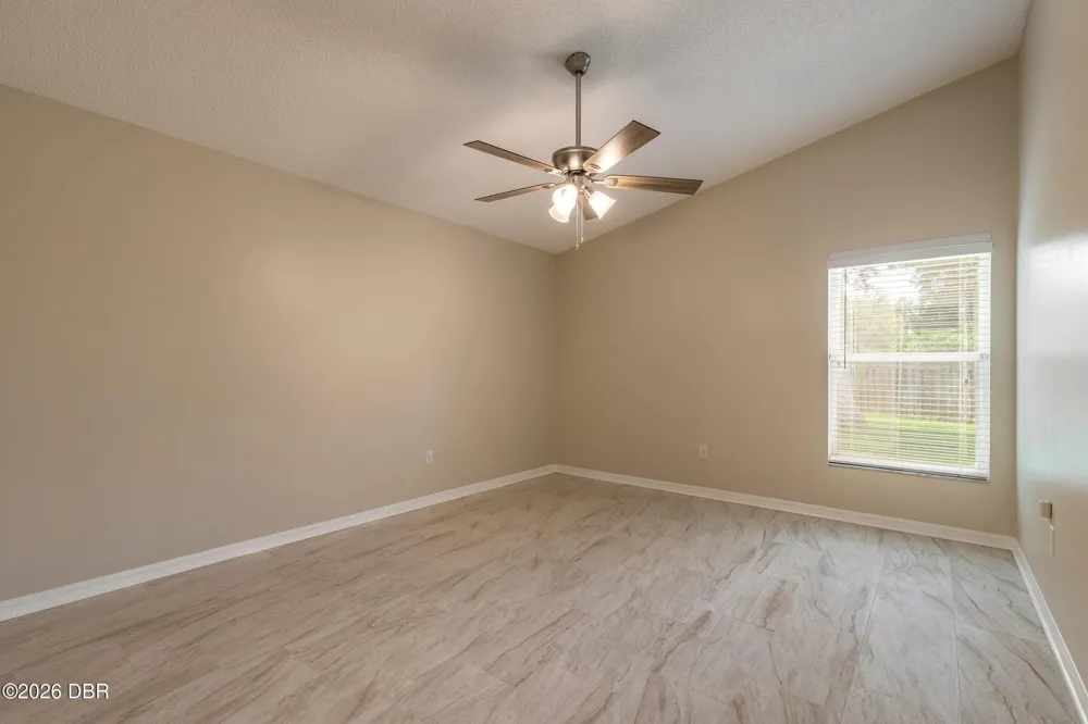 109 Brookhollow Circle Daytona Beach, FL 32114