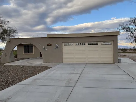 26500 Greenvale Way